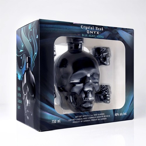 Crystal Head Onyx gift set with black skull-shaped glasses